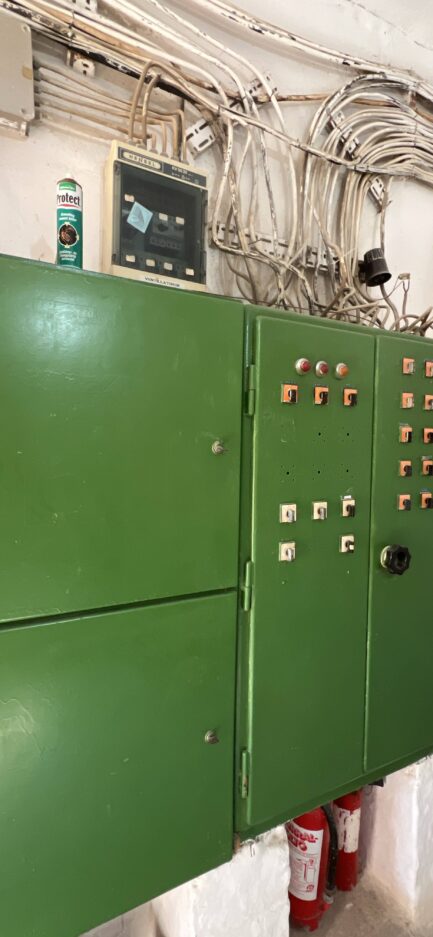 Mezőkövesden 2,5ha-on igényes lovastanya, 2 szobás+ nappalis családi lakrész és gazdasági komplexum ELADÓ. - Image 46