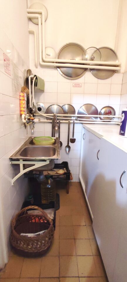 Sirokban 9 szobás kiváló állapotú panzió-étterem ELADÓ.
