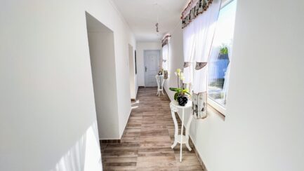 A Heves vármegyei Kömlőn 3 szobás családiház ELADÓ. - Image 19