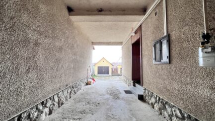 Eger mellett Andornaktályán 6 szobás családi ház ELADÓ. - Image 19