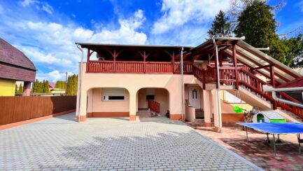 Mezőkövesd Zsóry fürdőn felújított 4 apartmanos üdülőház ELADÓ. - Image 3