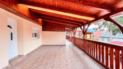 Mezőkövesd Zsóry fürdőn felújított 4 apartmanos üdülőház ELADÓ. - Image 14