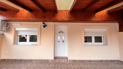 Mezőkövesd Zsóry fürdőn felújított 4 apartmanos üdülőház ELADÓ. - Image 18