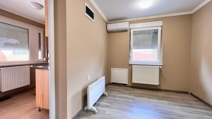 Mezőkövesd Zsóry fürdőn felújított 4 apartmanos üdülőház ELADÓ. - Image 37