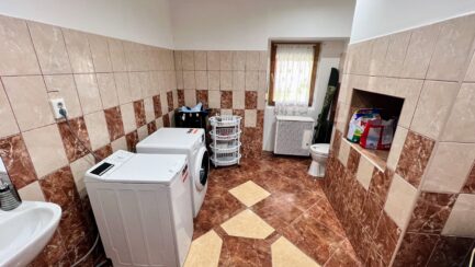 Kömlőn, a Tisza tótól nem messze 2 szobás jó állapotú családi ház ELADÓ. - Image 31