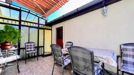 Vácon kiváló állapotú családi ház  80m2-es üzlethelyiséggel ELADÓ. - Image 22