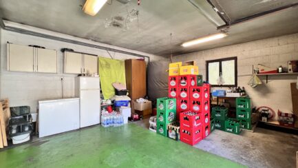 Vácon kiváló állapotú családi ház  80m2-es üzlethelyiséggel ELADÓ. - Image 32