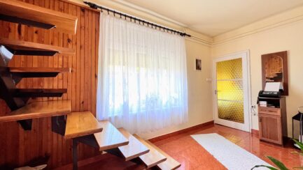 Vácon kiváló állapotú családi ház  80m2-es üzlethelyiséggel ELADÓ. - Image 40