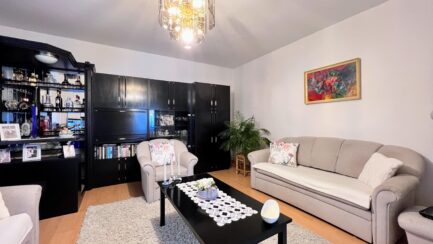 Vácon kiváló állapotú családi ház  80m2-es üzlethelyiséggel ELADÓ. - Image 17