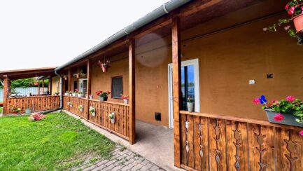 A Heves vármegye Kömlőn, nem messze a Tisza tótól 3 szobás, külső hőszigetelt, jó állapotú családi ház ELADÓ. - Image 6