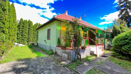 Mezőkövesd Zsóry fürdőn 2 szobás+ nappalis jó állapotú nyaralóház ELADÓ. - Image 3