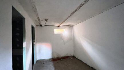 Mezőkövesd belvárosában, Fő utcai bejáratos felújított üzlethelyiség ELADÓ. - Image 9