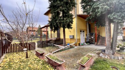 Miskolc Vasgyár részén komplex ipari, kereskedelmi, raktározási és lakó ingatlan ELADÓ. - Image 7