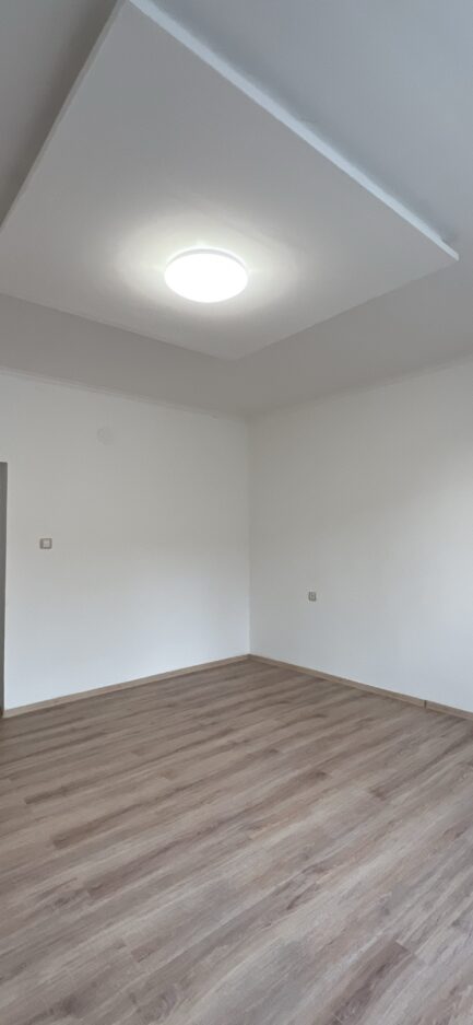 Mezőkövesden FELÚJÍTOTT, 3 szobás + nappalis kockatípusú családi ház ELADÓ. - Image 18