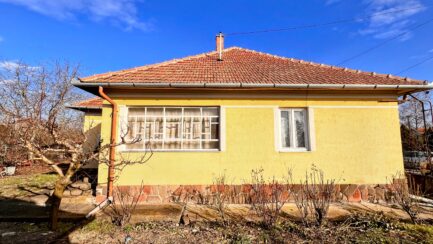 Szentistvánon, Mezőkövesdtől nem messze 2 szobás + nappalis családi ház ELADÓ. - Image 10