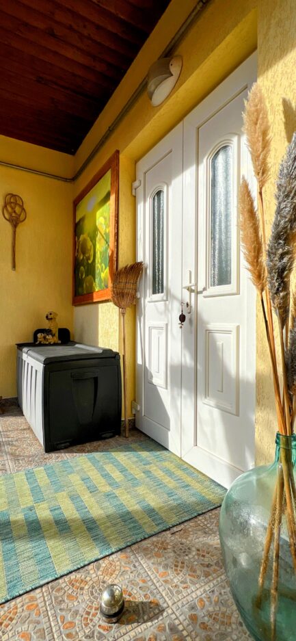 Mezőkövesdtől nem messze Szentistvánon kiváló állapotú 2 szobás+ nappalis családi ház  2 szobás Vendégházzal ELADÓ. - Image 10