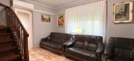 Eladó Mezőkövesden egy jó statikai állapotú 4 szobás családiház. - Image 10