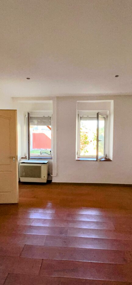 Mezőkövesden családiház+ üzlethelyiség ELADÓ. - Image 19