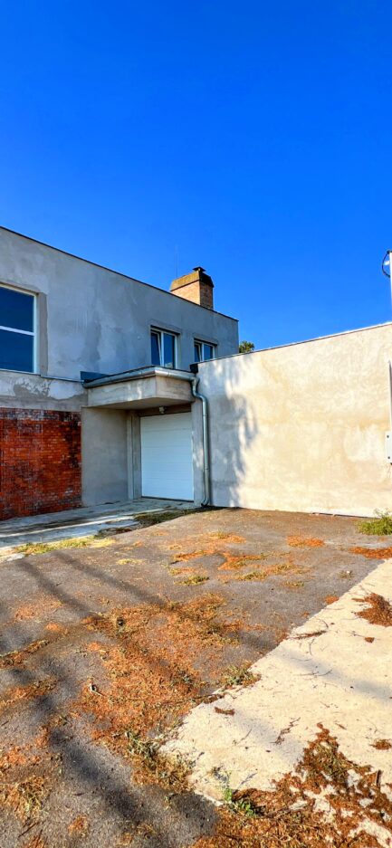 250M, Az Egertől nem messze lévő Verpeléten 10.000M2, nagy alapterületű ipari ingatlan, borászat ELADÓ. - Image 14