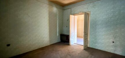 Mezőkövesd Főutcáján ingatlan eladó. - Image 15