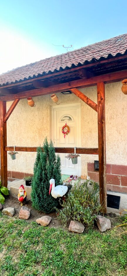 Tardon, a Bükk hegység lábánál 2 szobás, jó állapotú családi ház ELADÓ. 4.000m2 TELEK !!!