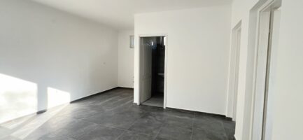 Poroszlón, a Tisza tónál ÚJ ÉPÍTÉSŰ, apartmanok, hétvégi házak, ingatlan v. társasház ELADÓ. - Image 22