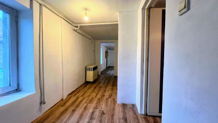 A Heves vármegyei Szihalmon 2,5 szobás, belsőfelújított családi ház eladó. - Image 15