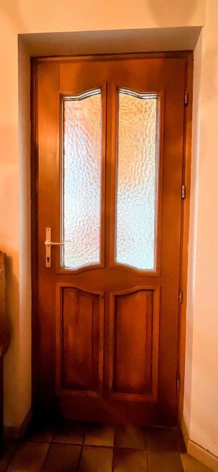 Eladó Mezőkövesden: 2002-ben épült, Autentikus Stílusú, Kiváló Állapotú Családi Ház. - Image 30