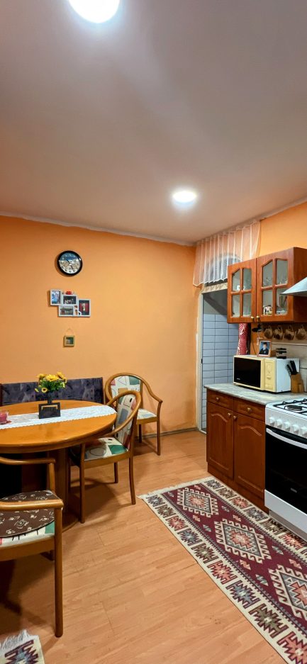  - Image 5