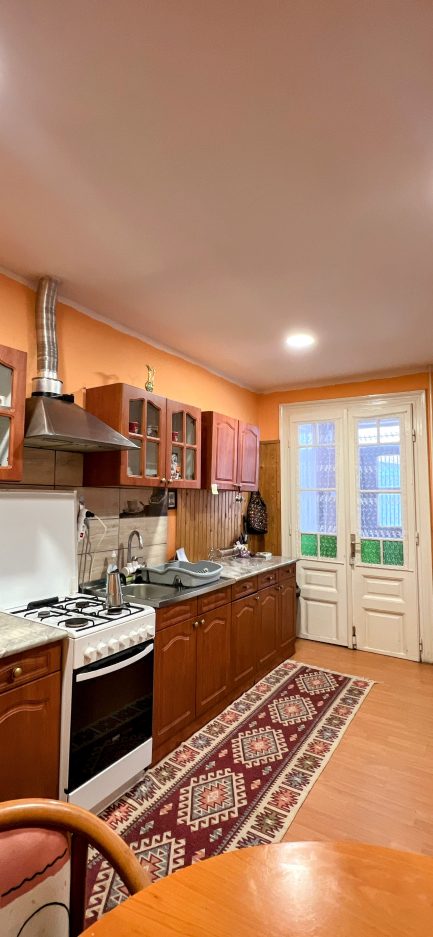  - Image 8