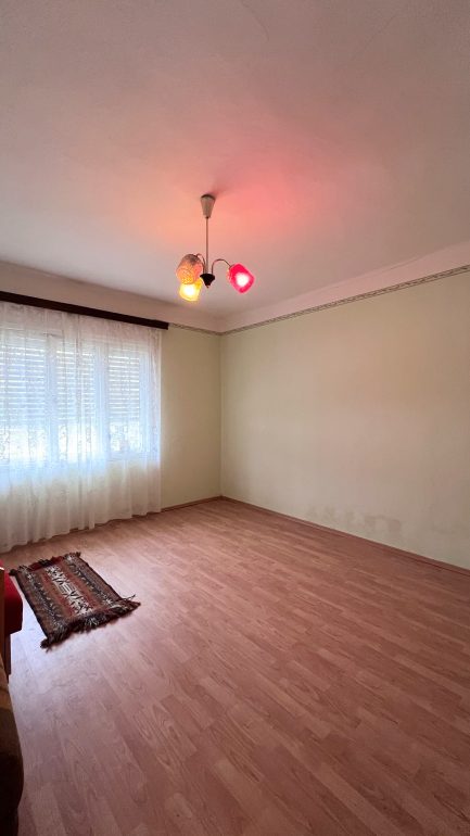 Eladó Cserépfaluban, a Bükk hegység lábánál 3 szobás családi ház. - Image 24