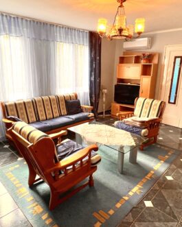 Mezőkövesd Zsóry fürdőn nyaralóház eladó.