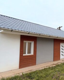 Mezőkövesden felújított családi ház eladó.